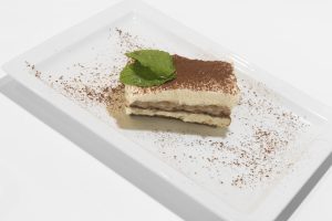 Prueba el tiramisu de la trattoria portofino de The Corner Adeje, Centro Comercial Shopping & Leisure en Costa Adeje, Tenerife